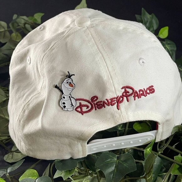 Olaf Snowman Lapel Pin Frozen Carrot Nose Badge Brooch Accessories Jewelry Pin - Picture 5 of 10